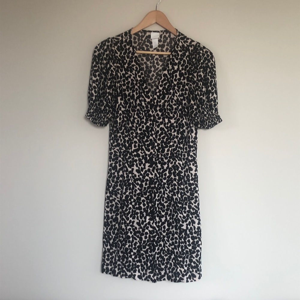 NWOT - H&M button up dress with cap sleeves - Picture 1 of 4